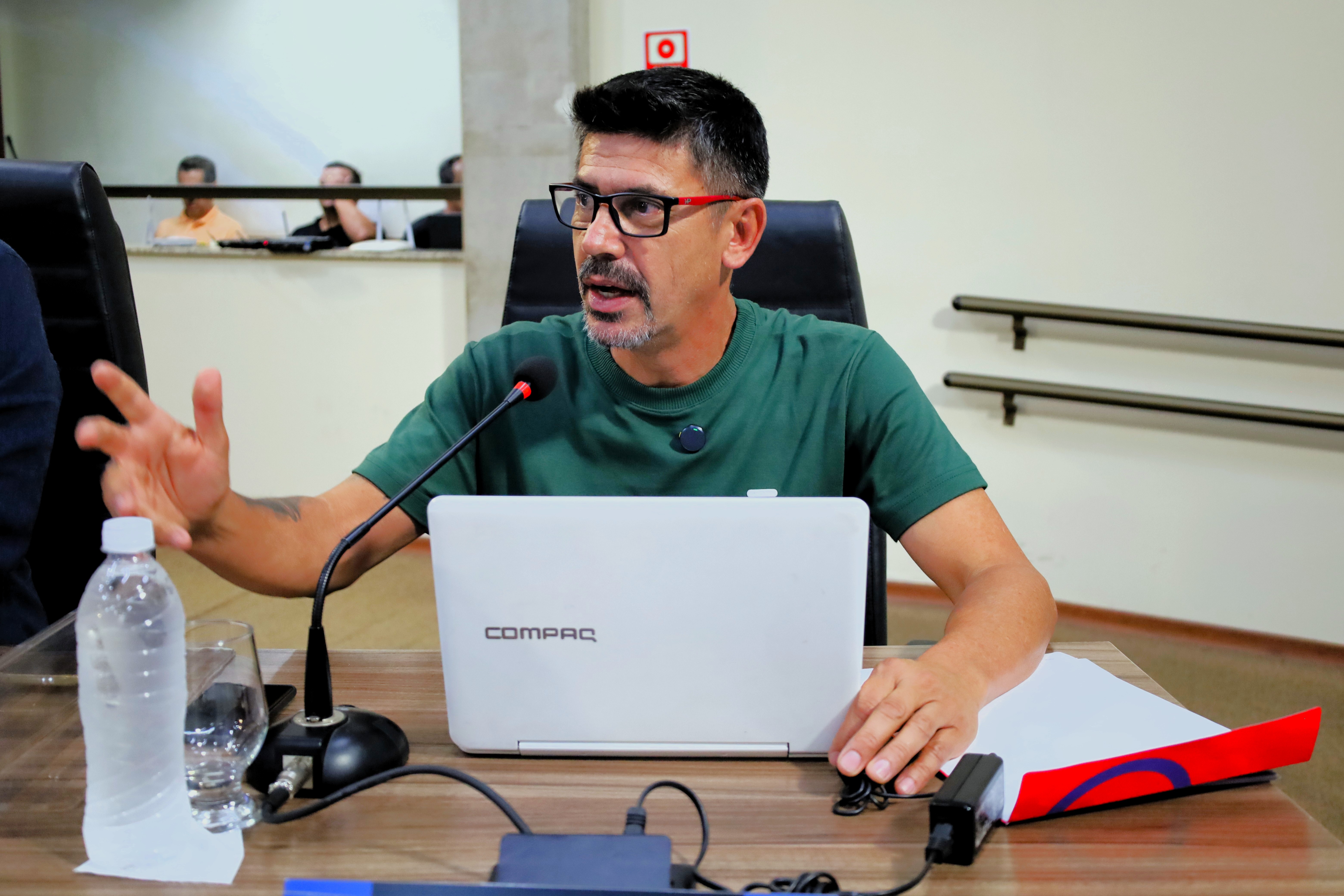 Aprovada, em 1º turno, ampliação de proibição de fogos de artifício com estampido