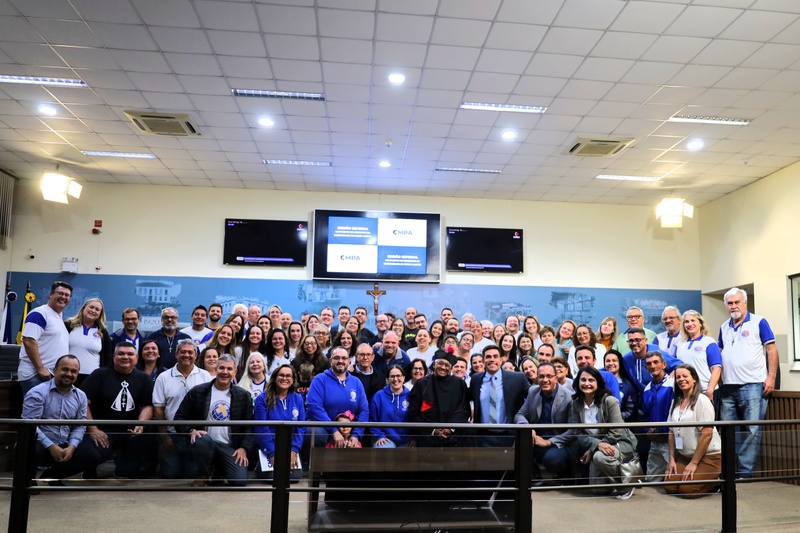 Câmara de Pouso Alegre faz sessão especial em homenagem ao Movimento de Cursilhos de Cristandade 