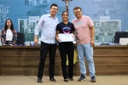 Câmara homenageia atleta Juçara Pacheco por sua trajetória e conquistas nas corridas de rua