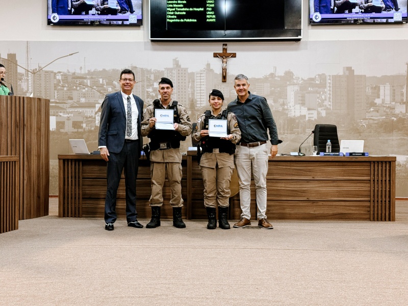 Câmara homenageia Radiopatrulha de Proteção à Mulher