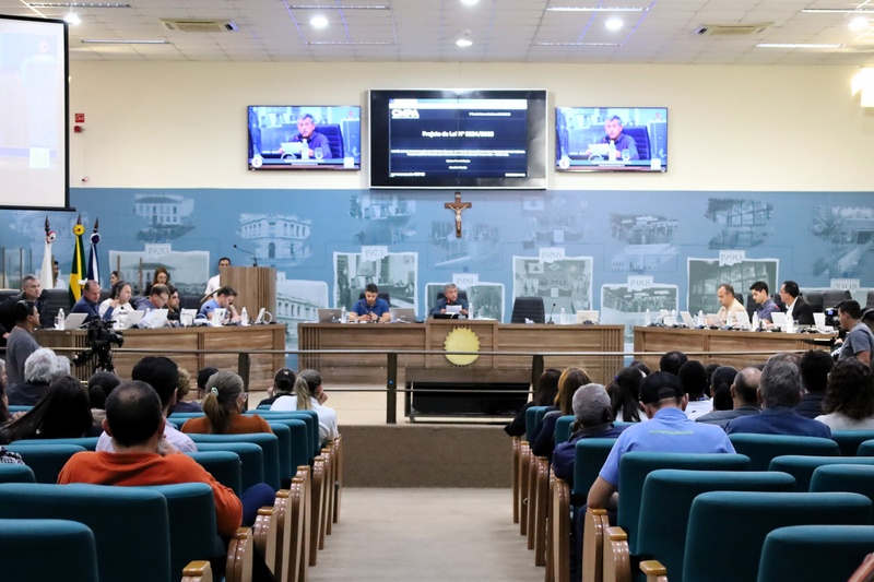 Fundamental para a organização e regularização urbana, Câmara aprova projetos de denominação de vias e prédios públicos em Sessão Extraordinária 