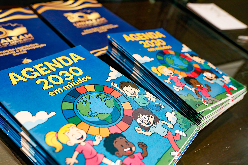 Livro “Agenda 2030 em Miúdos” é apresentado na COP30