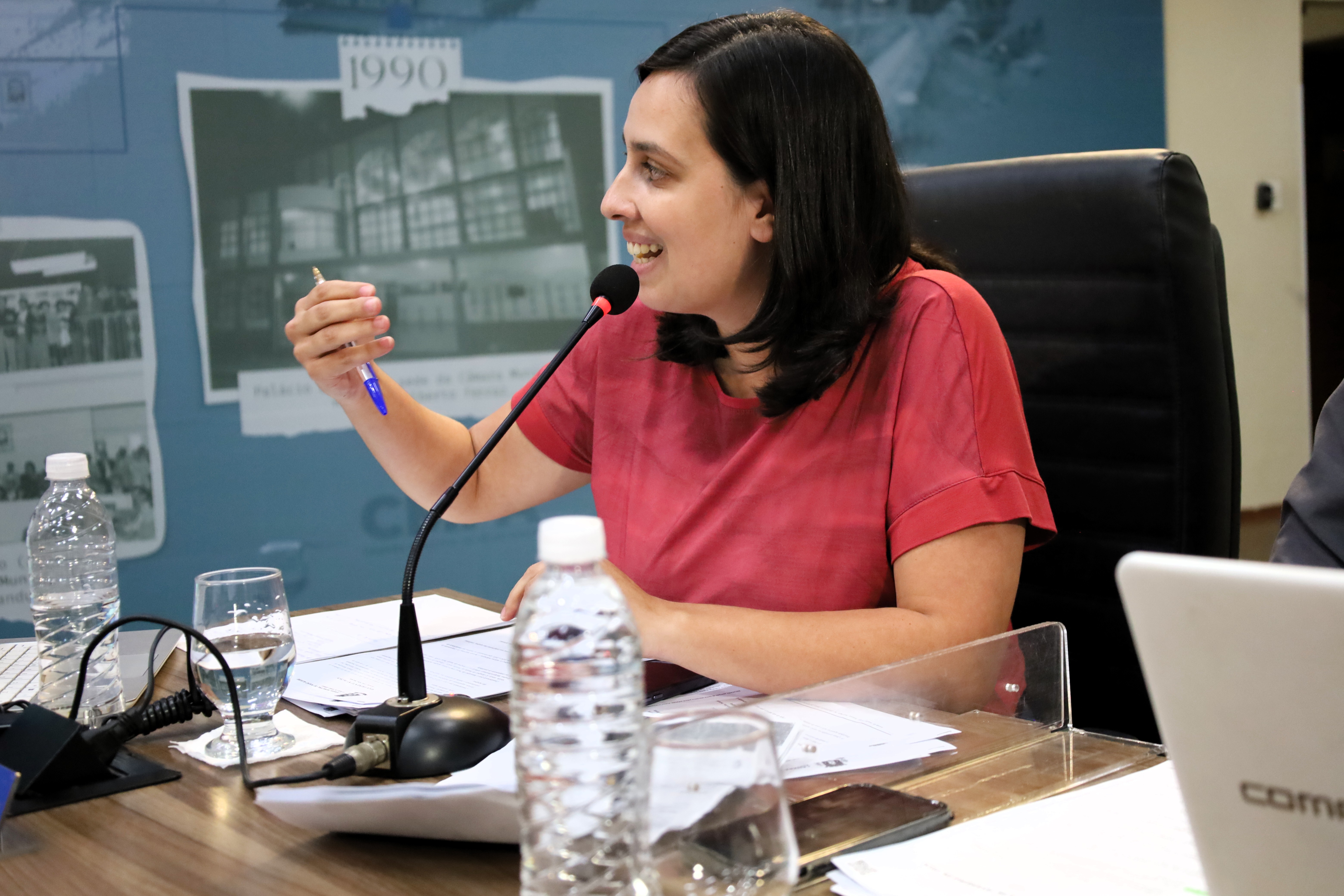 Projeto que autoriza programa de hortas comunitárias é aprovado em 1ª votação